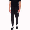 Calça New Balance Masculina Essentials Stacked Logo XL - Preta MP03558BK