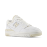 Tênis New Balance Feminino 550 8 - Branco BBW550BK