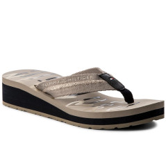 Chinelo Tommy Hilfiger Feminina FW0FW02391068-068 38 Cinza