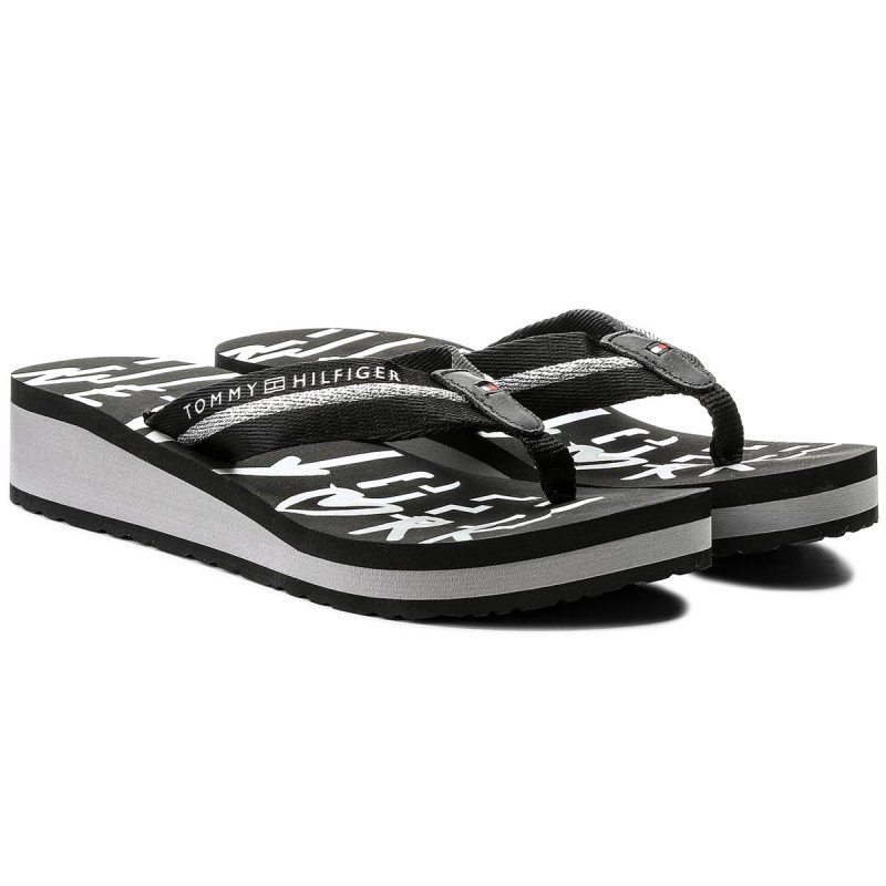 Chinelo Tommy Hilfiger Feminina FW0FW02391990-990 39 Preto