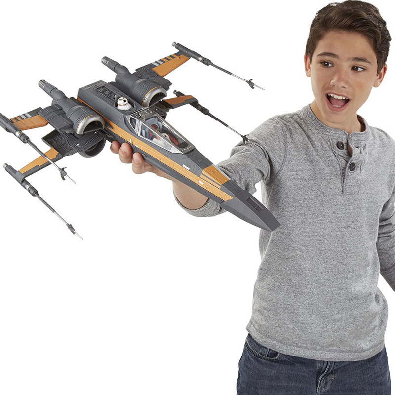 Nave Hasbro Star Wars B3953 Poe s X-wing Fighter