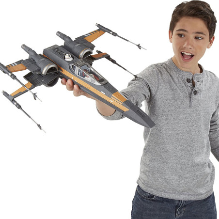 Nave Hasbro Star Wars B3953 Poe s X-wing Fighter